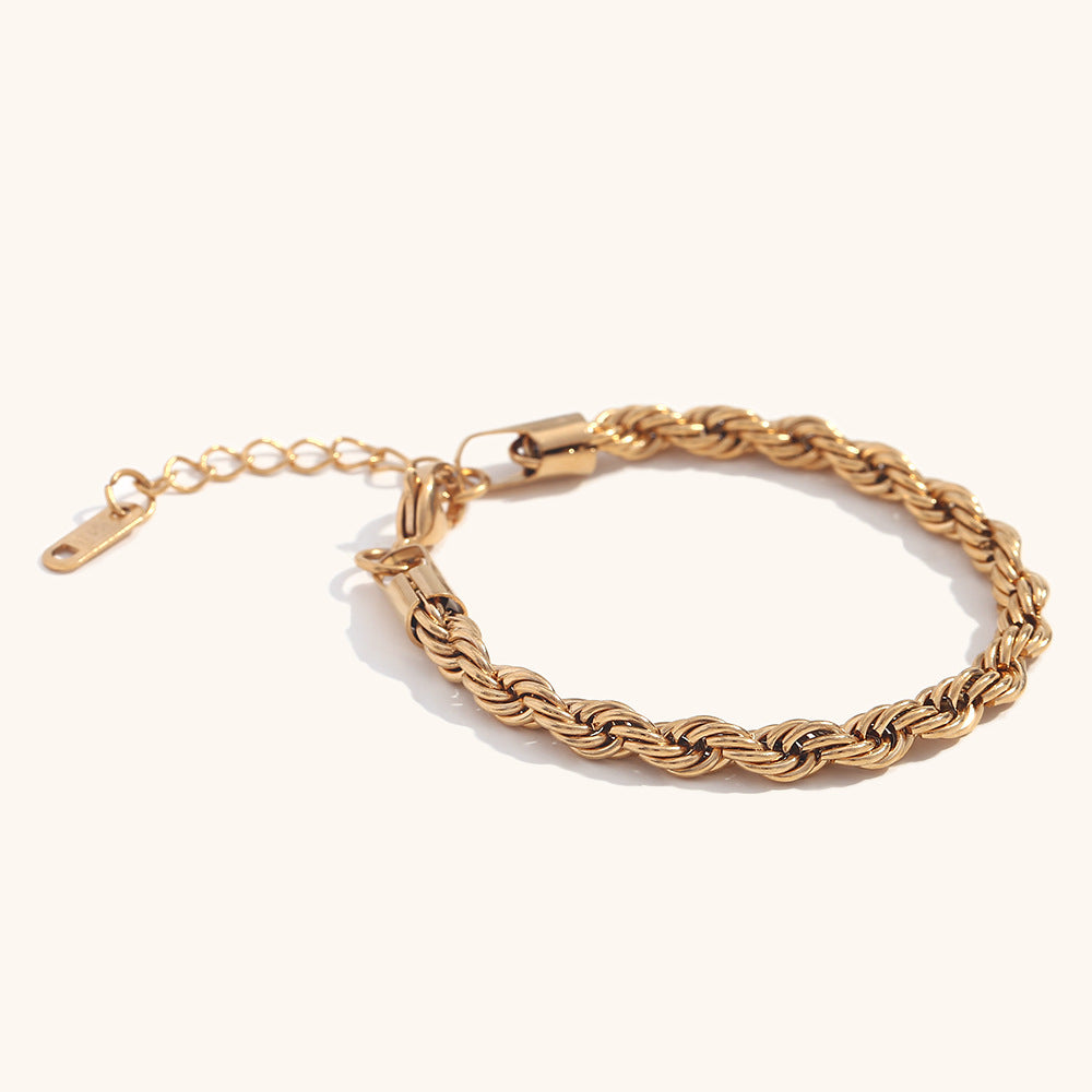 Gold Chain Bracelet Set – Layered Stackable Bracelets for Women, Adjustable Fashion Jewelry